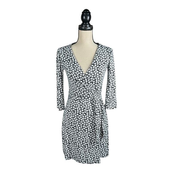 Diane Von Furstenberg New Julian Two Mini Wrap Dress In Heart Print - Picture 2 of 6